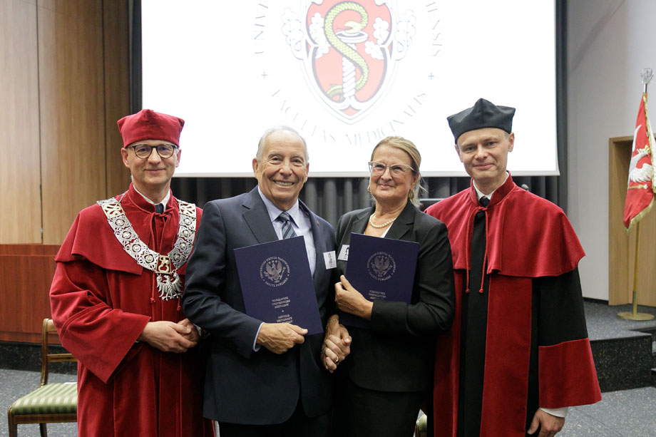 Graduates of '74 celebrated renewal of diplomas