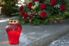 Złożenie kwiatów na grobie prof. Zdzisława Askanasa