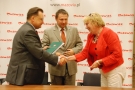 Podpisanie umowy na realizację projektu "Rozbudowa i modernizacja infrastruktury sieciowej, serwerowej i aplikacyjnej WUM"