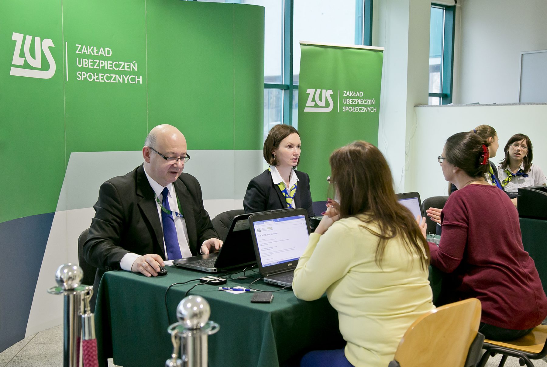 Konsultacje z pracownikami Zakładu Ubezpieczeń Społecznych