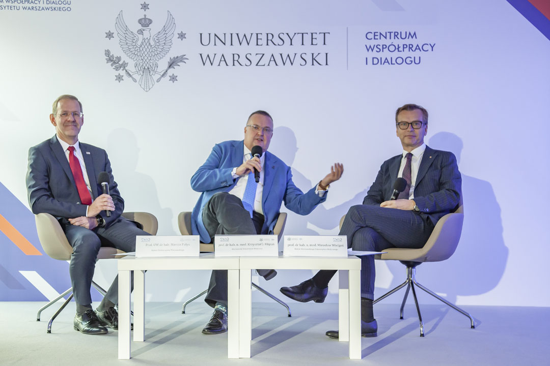 Tydzień Noblowski: rektor WUM - prof. Mirosław Wielgoś, rektor UW - prof. Marcin Pałys oraz prof. Krzysztof J. Filipiak