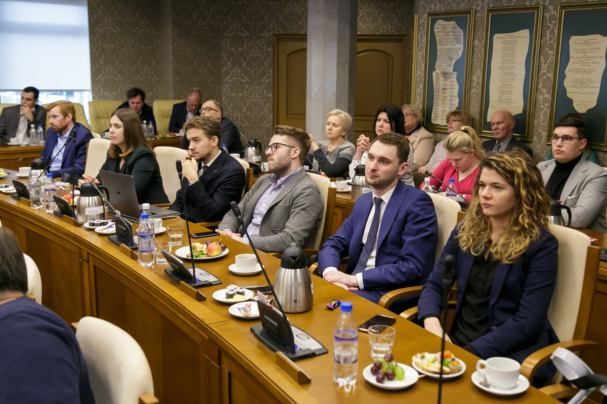 Meeting of the Senate