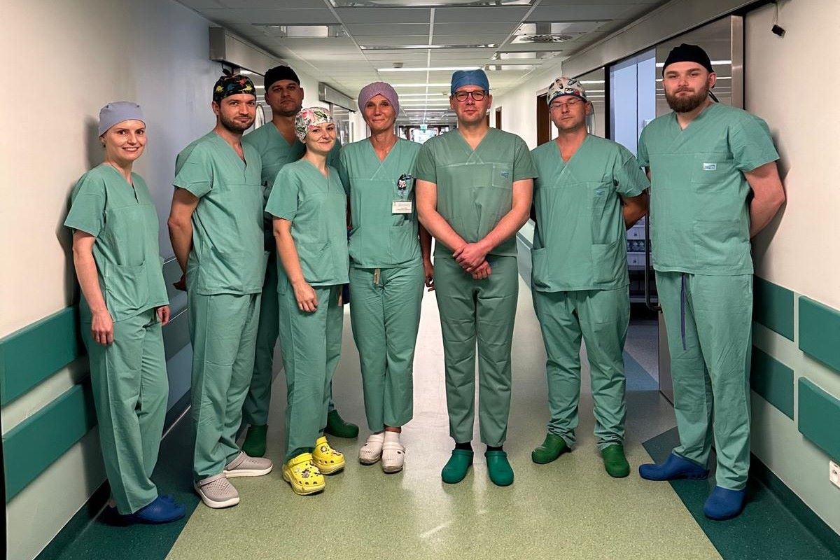The team of the Department of General, Transplant and Liver Surgery at WUM led by  Prof. Michał Grąt performed the world’s first chimeric liver transplant on 11 May 2026. The innovative procedure was carried out on a 47-year-old female patient due to advanced liver cancer. This marks a new direction in the development of liver surgery and transplantation medicine, and opens up possibilities for creating personalized organs tailored to the needs of an individual patient.