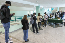 English Division and English Dentistry Division Welcome New Students during O-Week