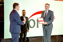 MUW receives distinction award from the weekly Wprost during the 2017 Wprost Orły gala ceremony