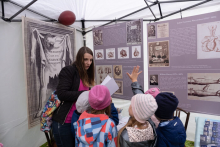 "Science with the Palace in the background" Festival