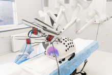 The da Vinci robot in the Infant Jesus Clinical Hospital