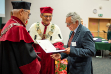 The 1972 graduates celebrated the renewal of their diplomas after 50 years