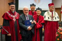 The 1972 graduates celebrated the renewal of their diplomas after 50 years