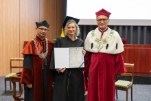 Dreams fulfilled: medical analytics graduates with diplomas