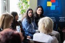 Implanty ślimakowe również dla osób z jednostronnym niedosłuchem. Konferencja na WUM