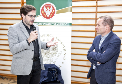 Dr hab. Tomasz Jakimowicz (prawa) oraz Piotr Golinowski (lewa)