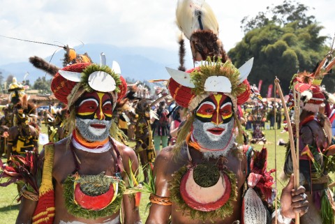Mieszkańcy Dystryktu Esa’Ala na Morzu Salomona w Papui-Nowej Gwinei