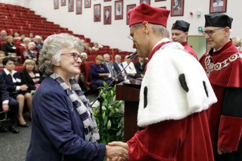 Renewal of diplomas after 50 years