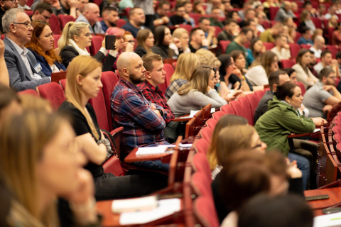 Jak ratować życie i zdrowie dzieci. Konferencja na WUM