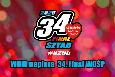 Grafika promuje 34. Finał Wielkiej Orkiestry Świątecznej Pomocy w 2026 roku. Na środku widnieje duży napis „34 Finał” z czerwonym sercem z nazwą akcji. Pod spodem znajduje się numer sztabu „#8265”. Na dole widnieje napis „WUM wspiera 34. Finał WOŚP” na tle kolorowych, rozmytych świateł.
