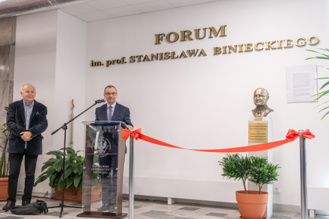 Tribute to distinguished scholars of the Faculty of Pharmacy