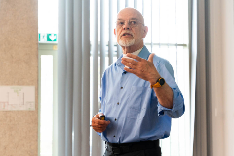 Prof. Zygmunt Derewenda o insulinie, biologii molekularnej i biotechnologii 