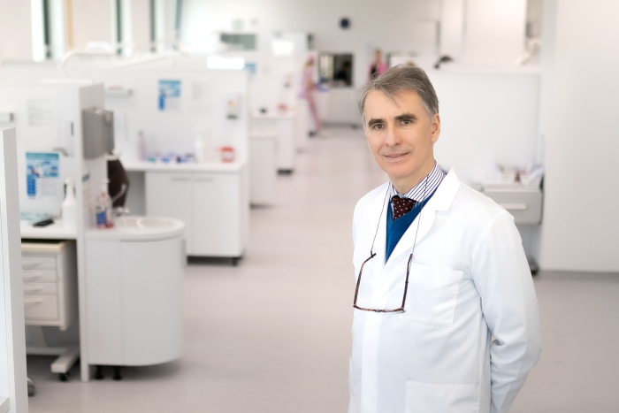 dr hab. n. med. Maciej Czerniuk